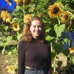 Meet your Posher, Eva